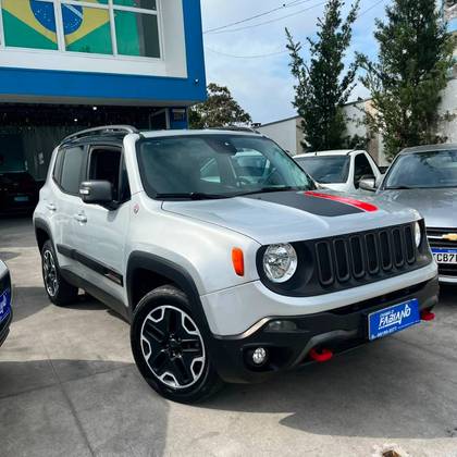 JEEP RENEGADE 2.0 16V TURBO DIESEL TRAILHAWK 4P 4X4 AUTOMÁTICO JEEP RENEGADE 2.0 16V TURBO DIESEL TRAILHAWK 4P 4X4 AUTOMÁTICO